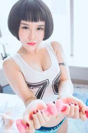 Hunyuan pink and tender new girl @佑熙 [秀人网XIUREN] No.794