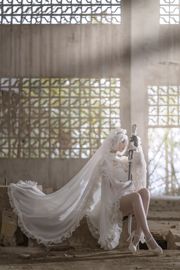 Ji Jingjiang "Váy cưới trắng 2B"