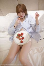 Yi Xiaoqi MoMo "Strawberry Panties + Shirt Series" [Học viện người mẫu MFStar] Vol.096